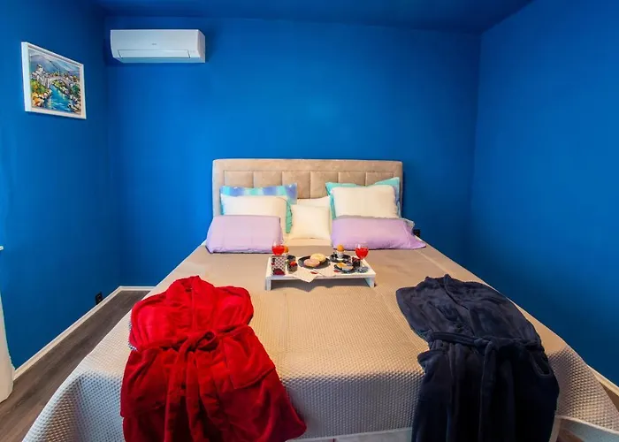 Smart * Μόσταρ