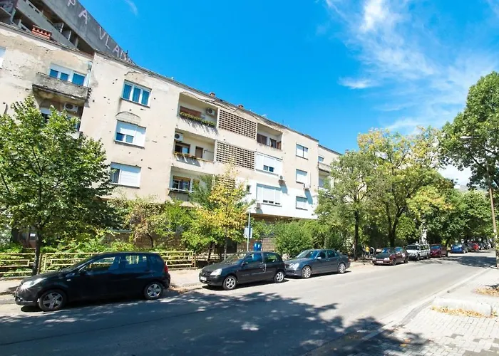 Smart * Μόσταρ